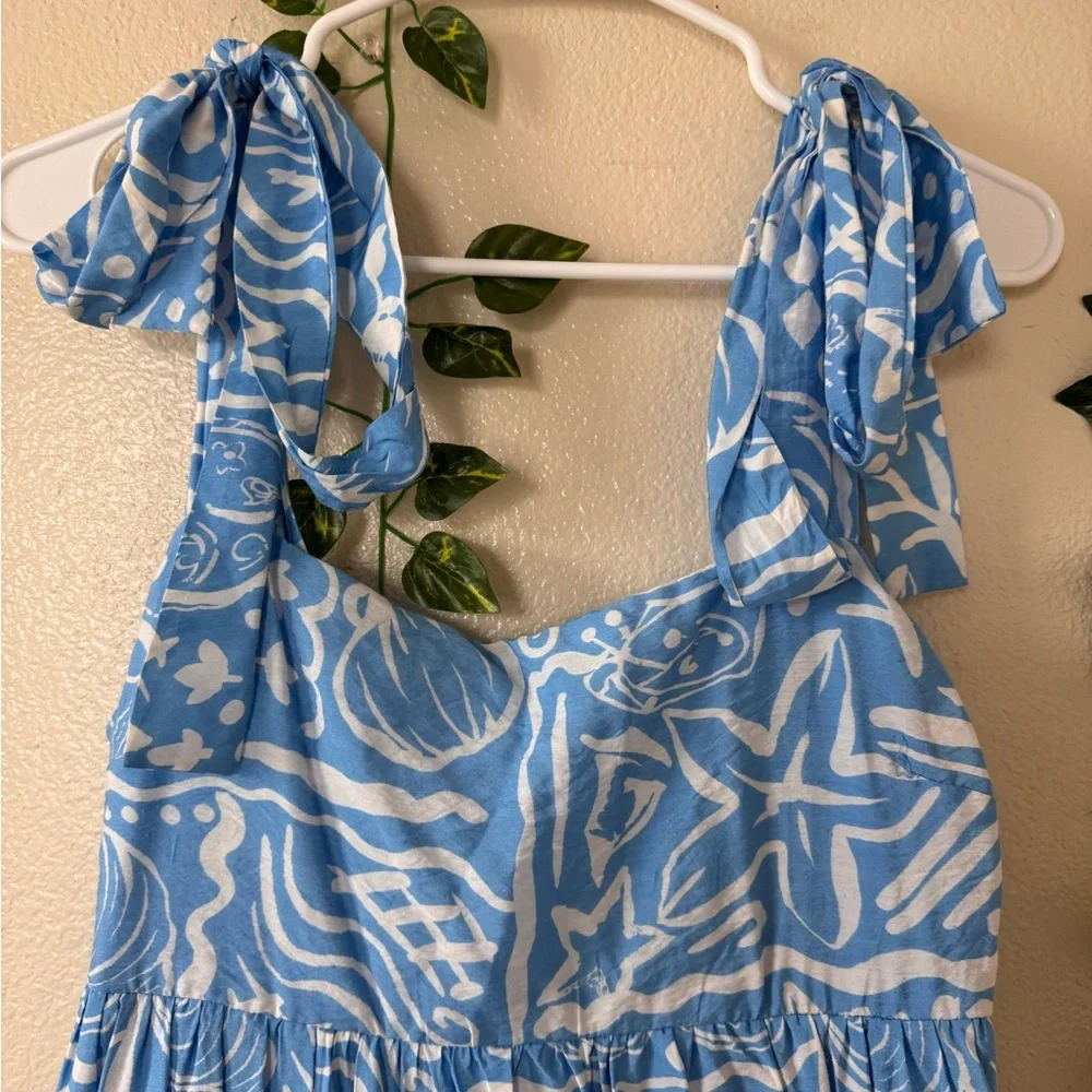 Blu Pepper | Patterned Sleeveless Maxi Dress - Picture 2 of 6